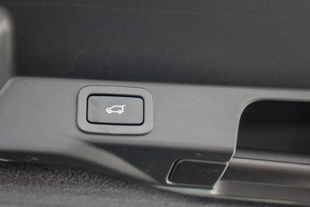 2016 Land Rover Range Rover Sport V8 SVR