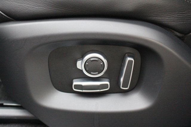 2016 Land Rover Range Rover Sport V8 SVR