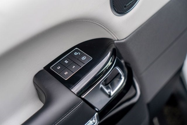 2020 Land Rover Range Rover Sport SVR