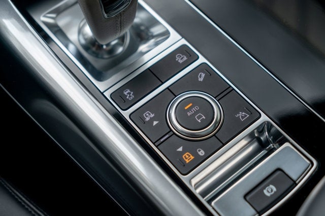 2020 Land Rover Range Rover Sport SVR