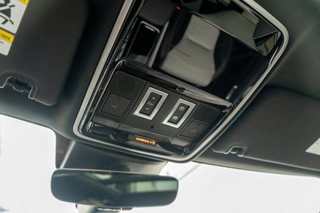 2020 Land Rover Range Rover Sport SVR