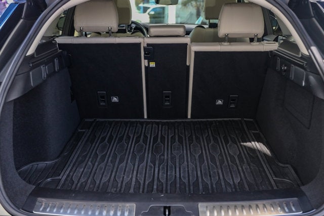 2019 Land Rover Range Rover Velar R-Dynamic SE