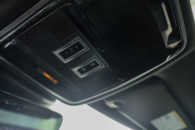 2019 Land Rover Range Rover Velar R-Dynamic SE