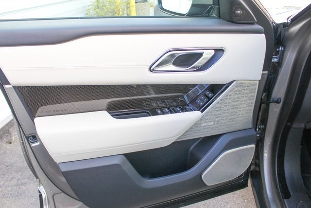 2018 Land Rover Range Rover Velar First Edition