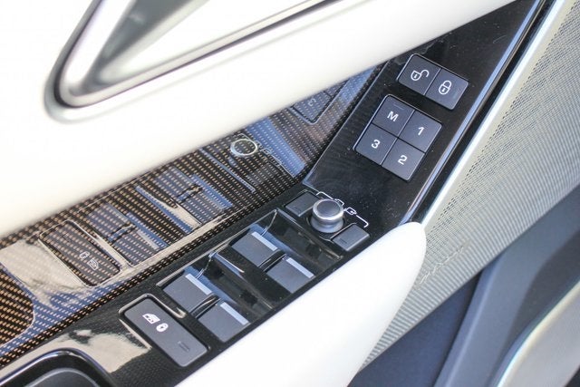 2018 Land Rover Range Rover Velar First Edition