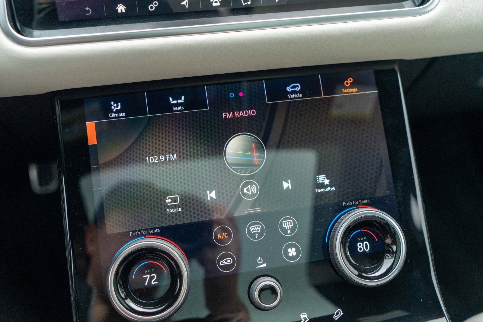 2018 Land Rover Range Rover Velar First Edition