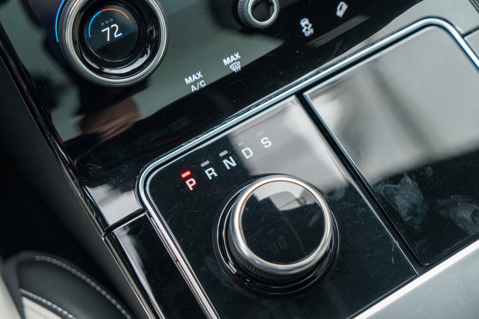 2018 Land Rover Range Rover Velar First Edition