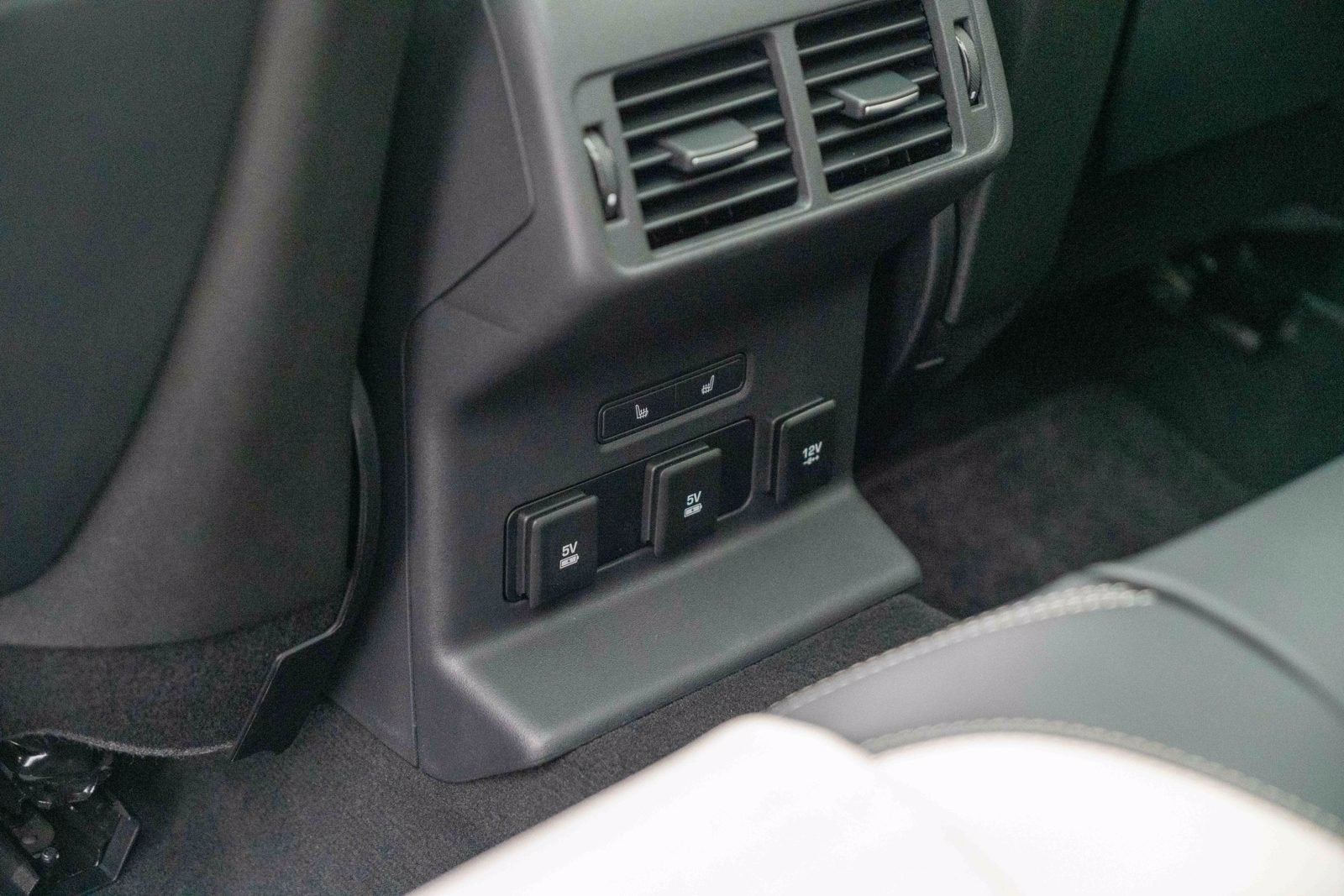 2018 Land Rover Range Rover Velar First Edition