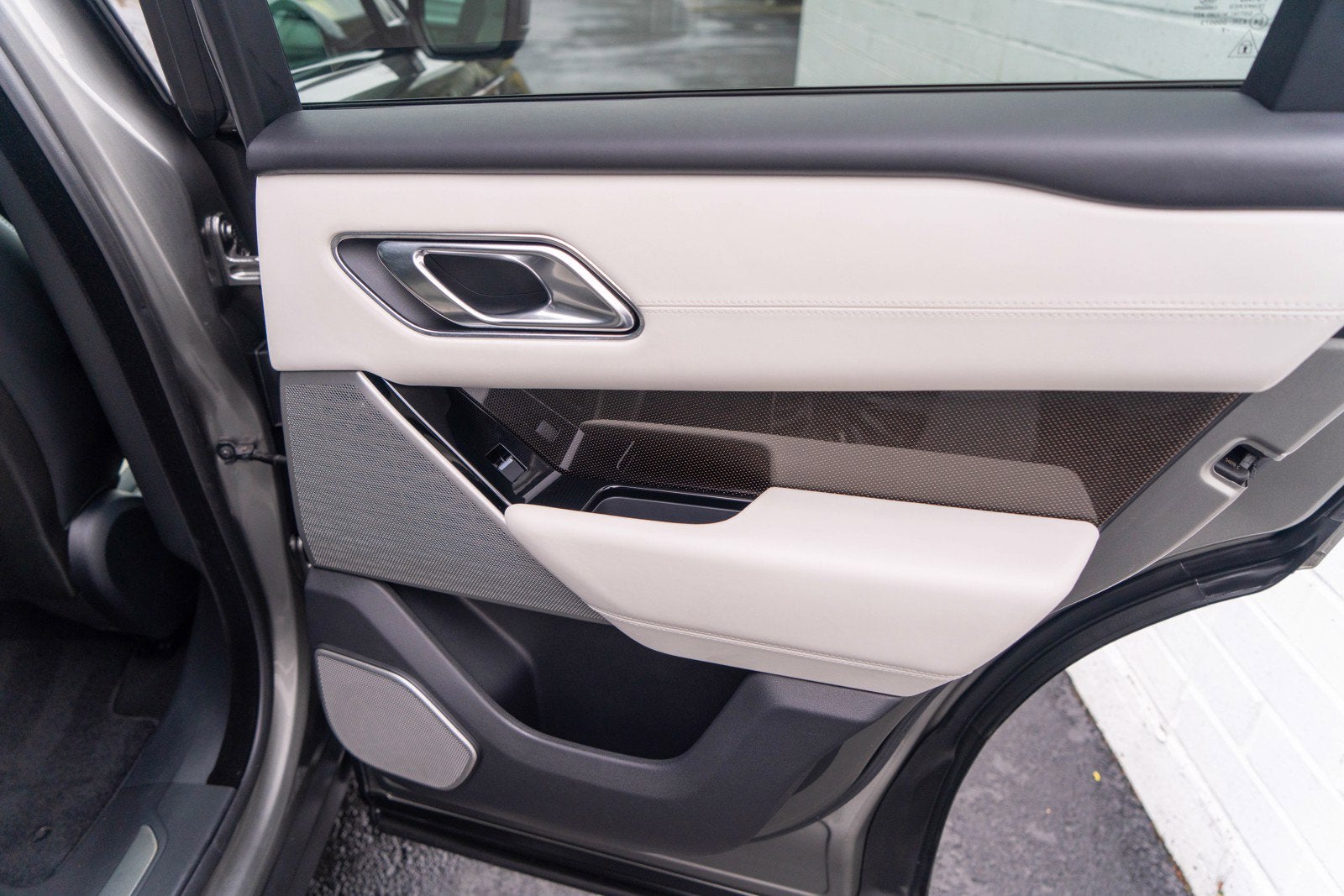 2018 Land Rover Range Rover Velar First Edition