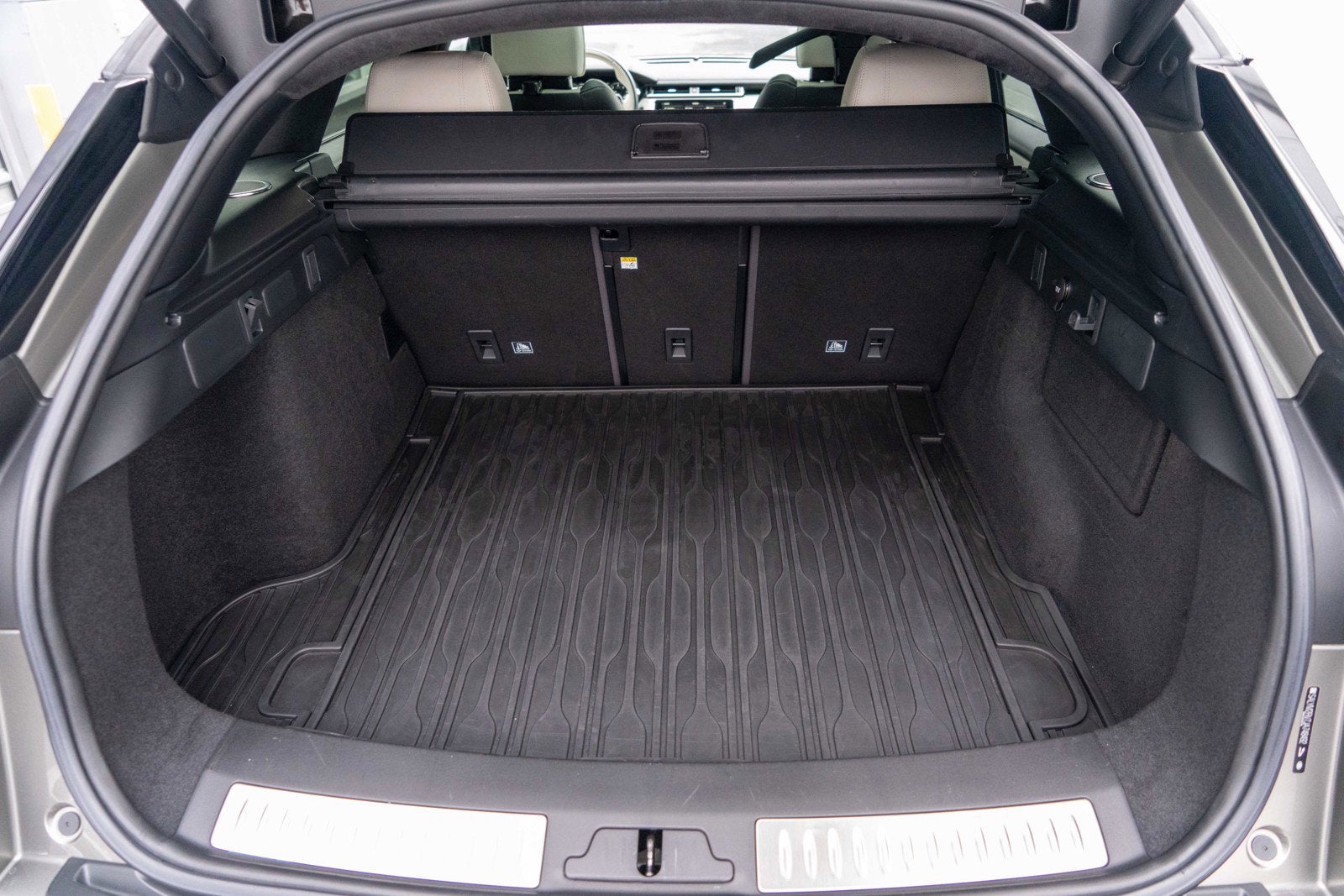 2018 Land Rover Range Rover Velar First Edition