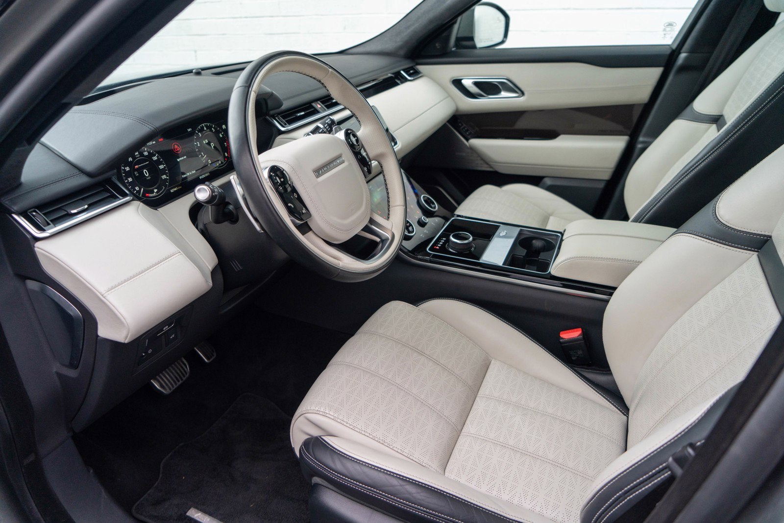 2018 Land Rover Range Rover Velar First Edition