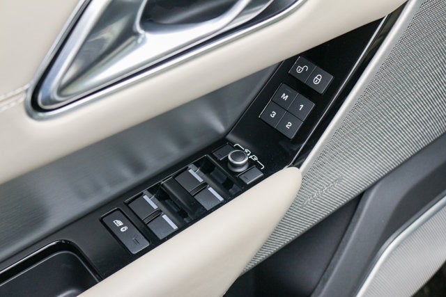 2018 Land Rover Range Rover Velar R-Dynamic HSE