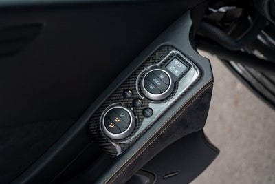 2012 McLaren MP4-12C Base