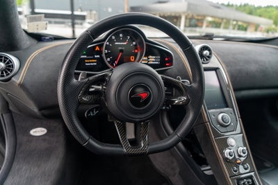 2012 McLaren MP4-12C Base