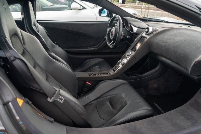 2012 McLaren MP4-12C Base