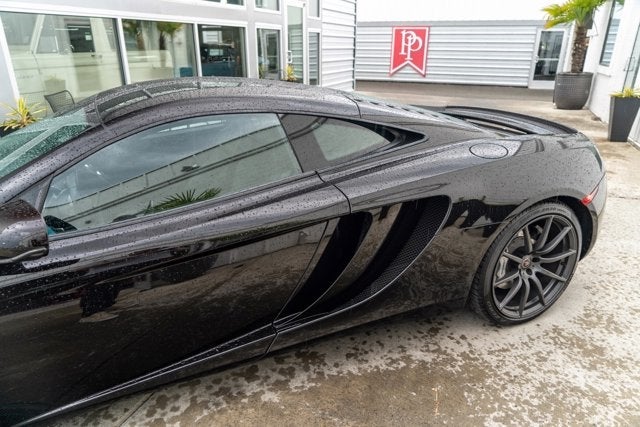 2012 McLaren MP4-12C Base