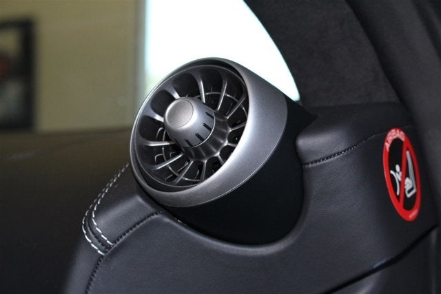 2012 McLaren MP4-12C Base