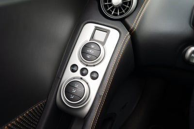 2012 McLaren MP4-12C Base