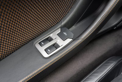 2012 McLaren MP4-12C Base
