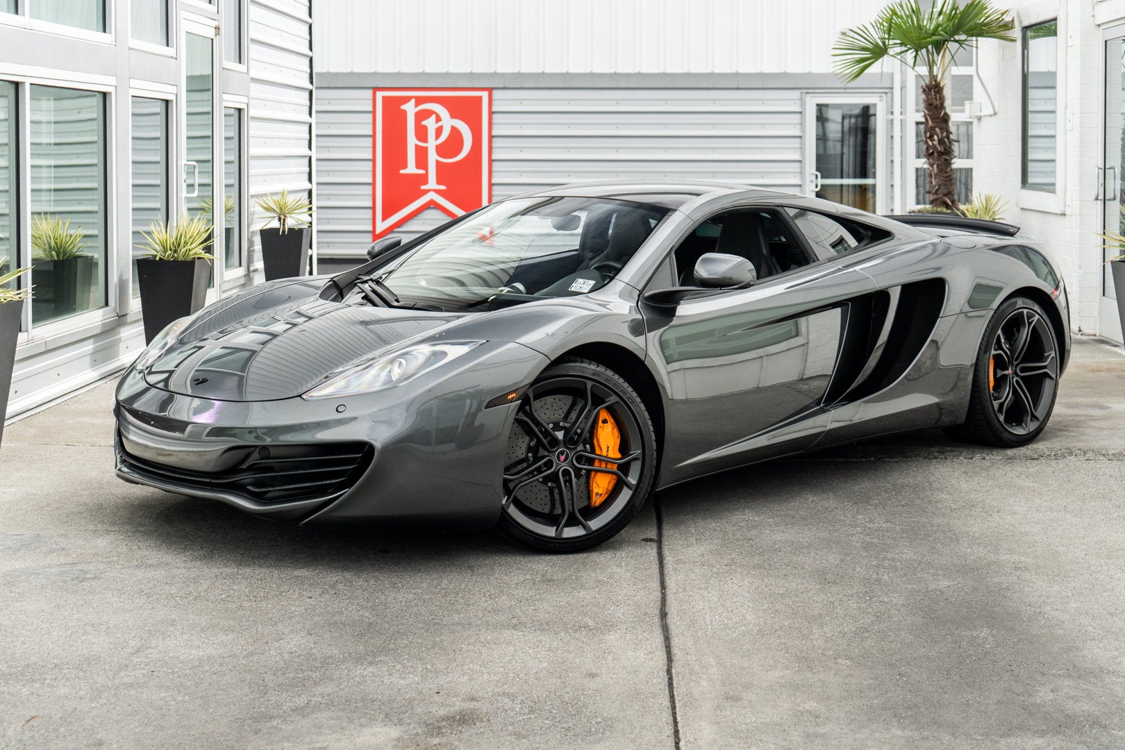 2012 McLaren MP4-12C Base
