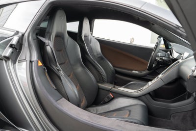 2012 McLaren MP4-12C Base