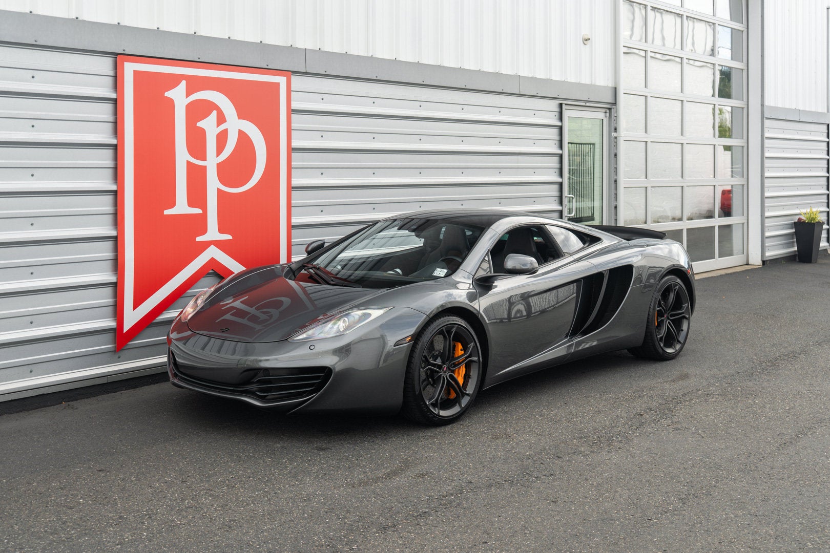 2012 McLaren MP4-12C Base