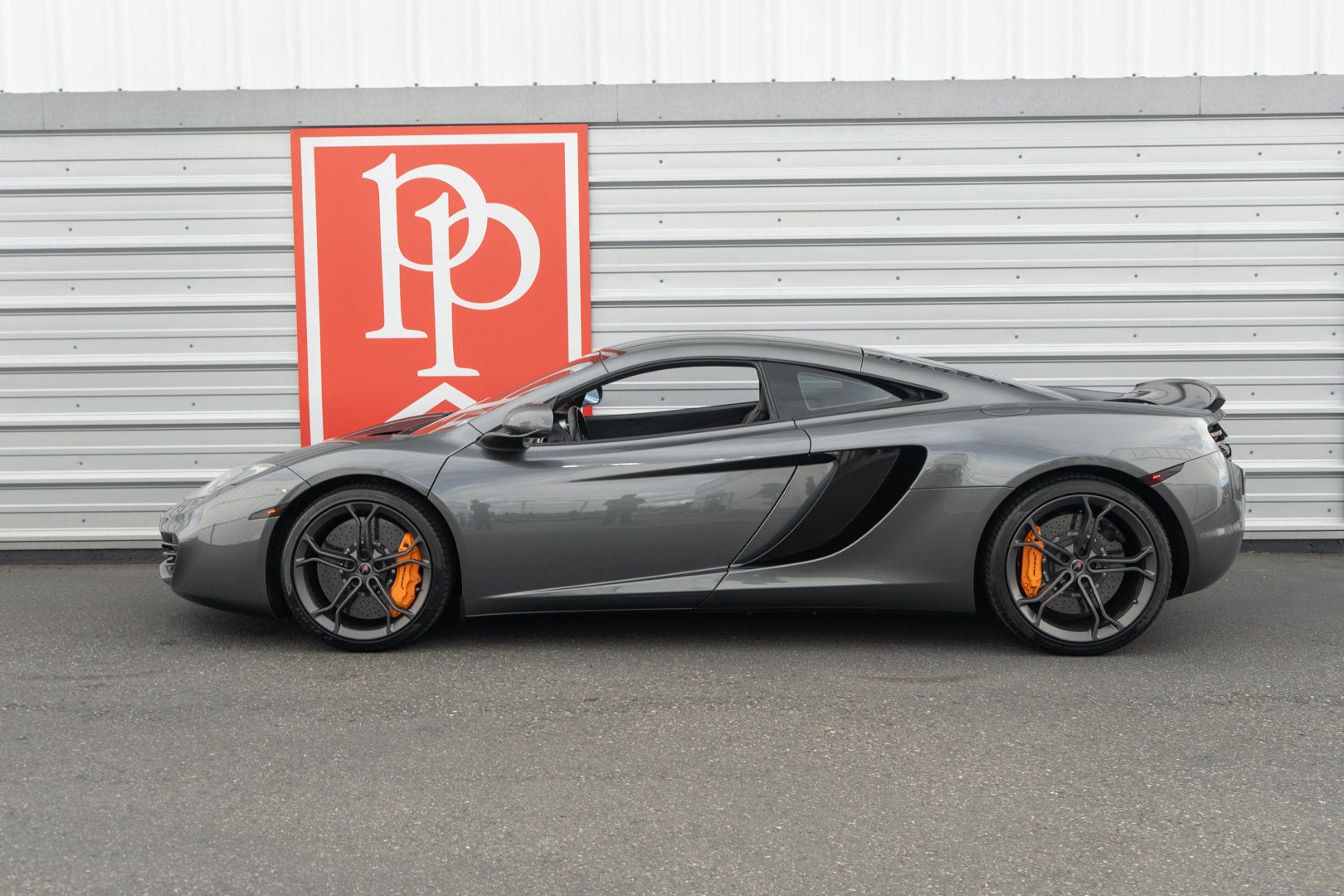 2012 McLaren MP4-12C Base