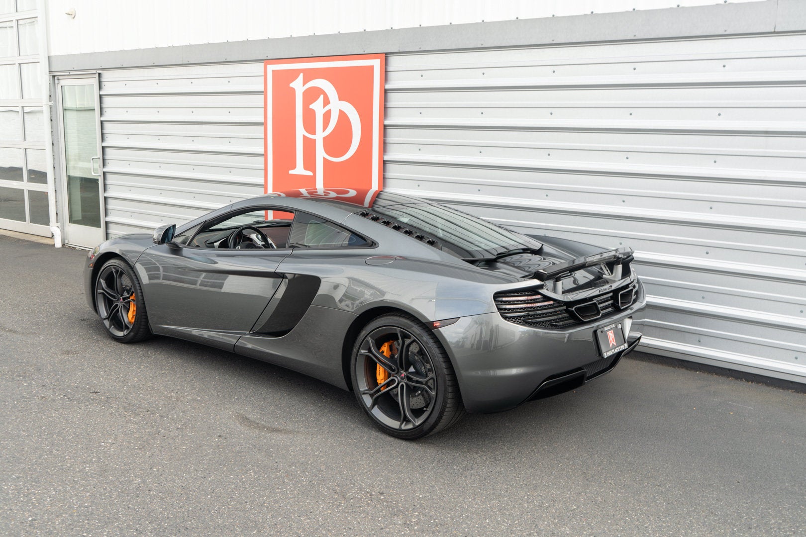 2012 McLaren MP4-12C Base