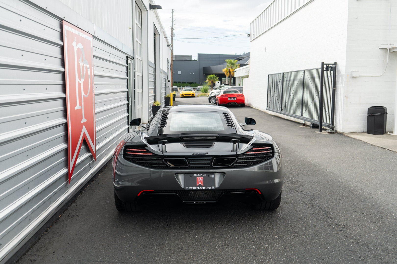 2012 McLaren MP4-12C Base