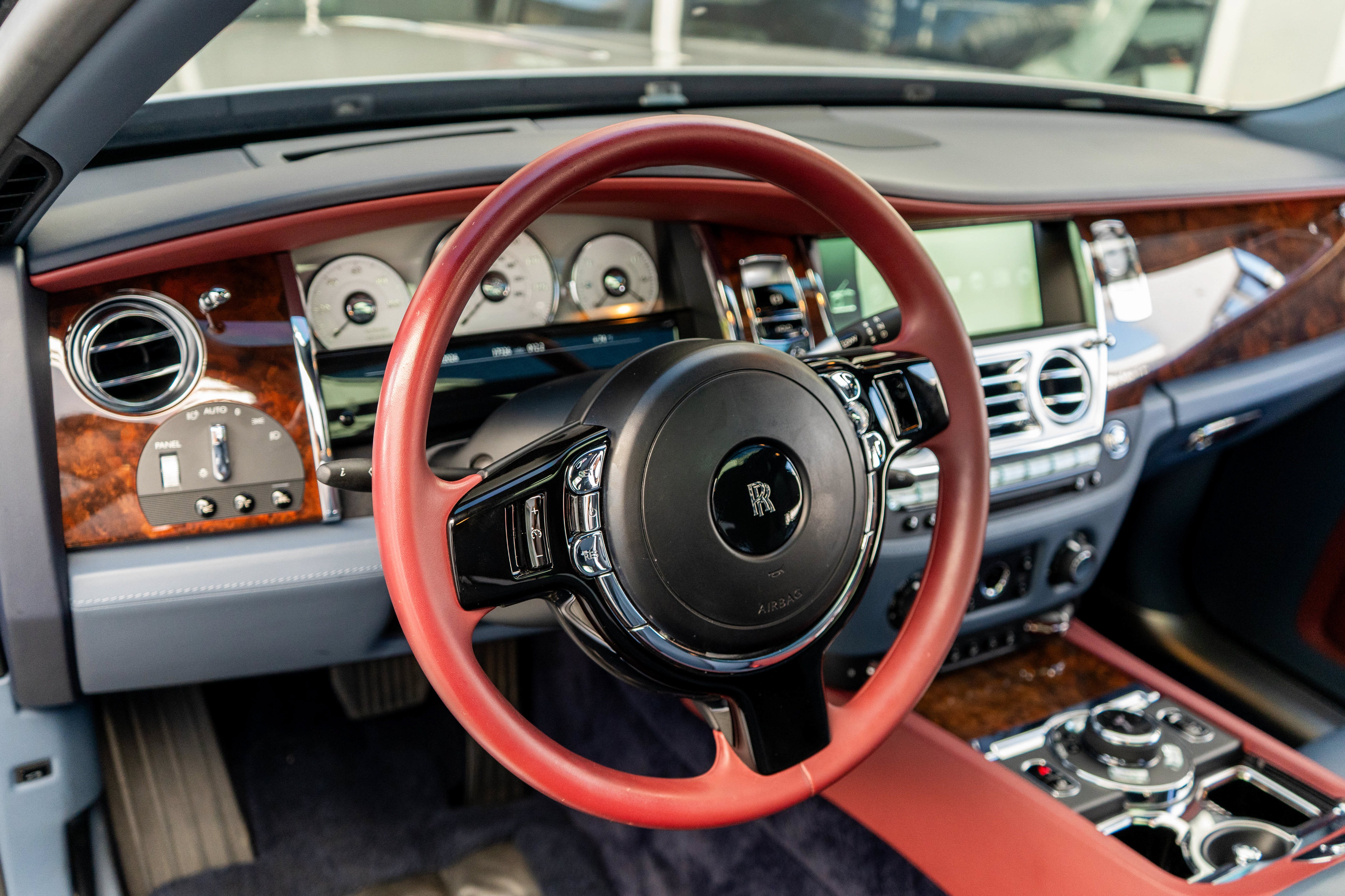 2017 Rolls-Royce Ghost Sedan