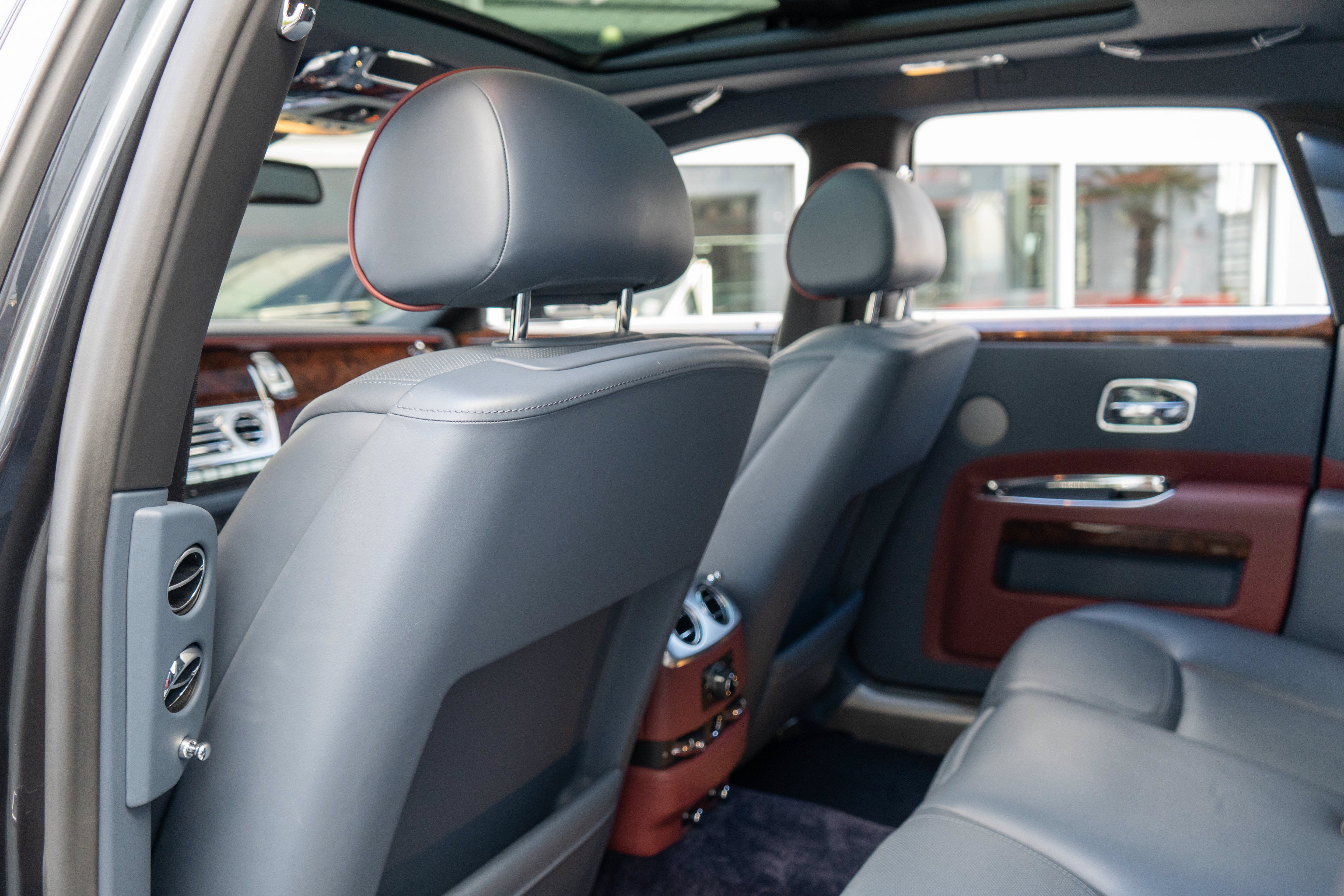 2017 Rolls-Royce Ghost Sedan
