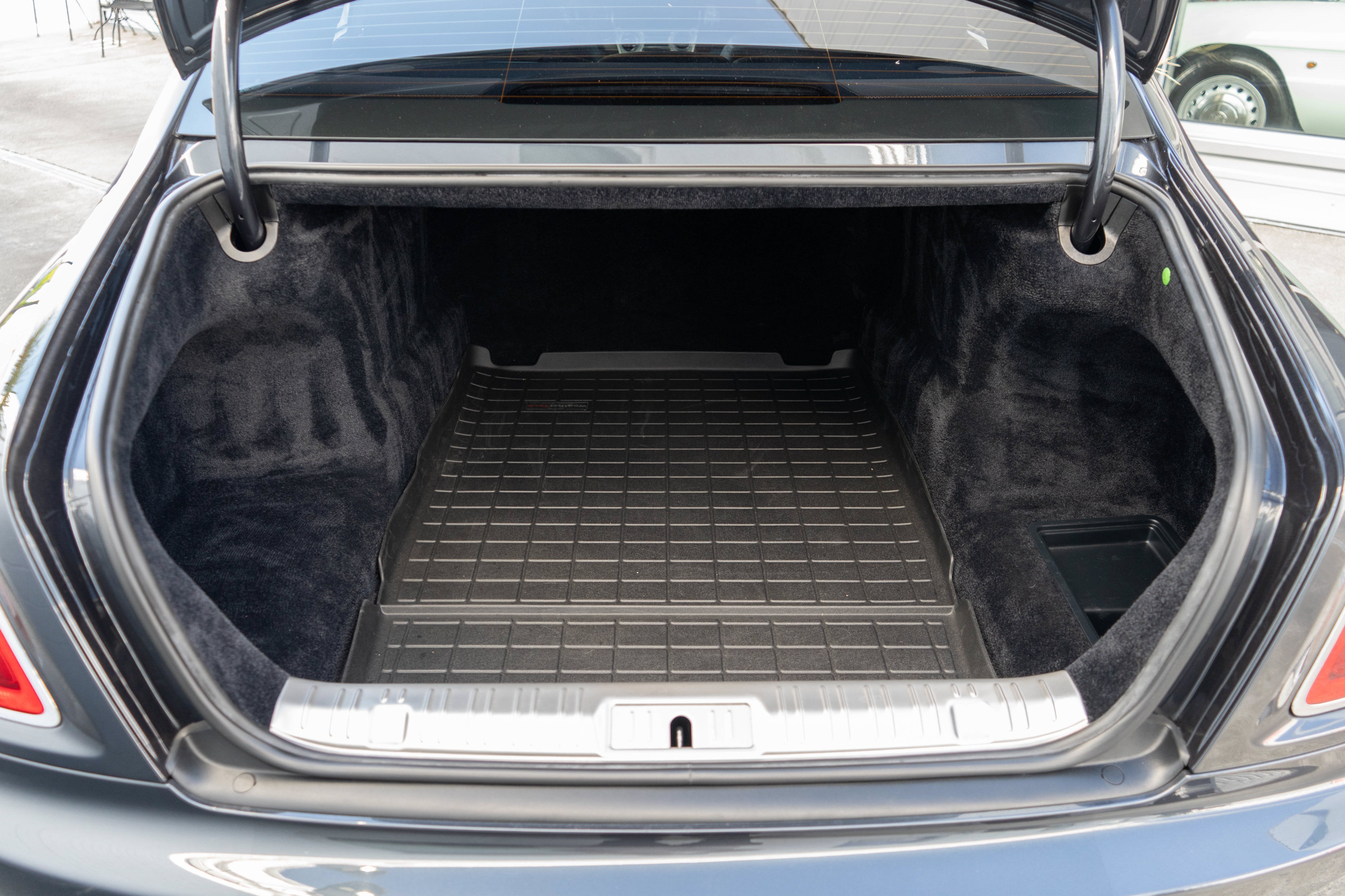 2017 Rolls-Royce Ghost Sedan