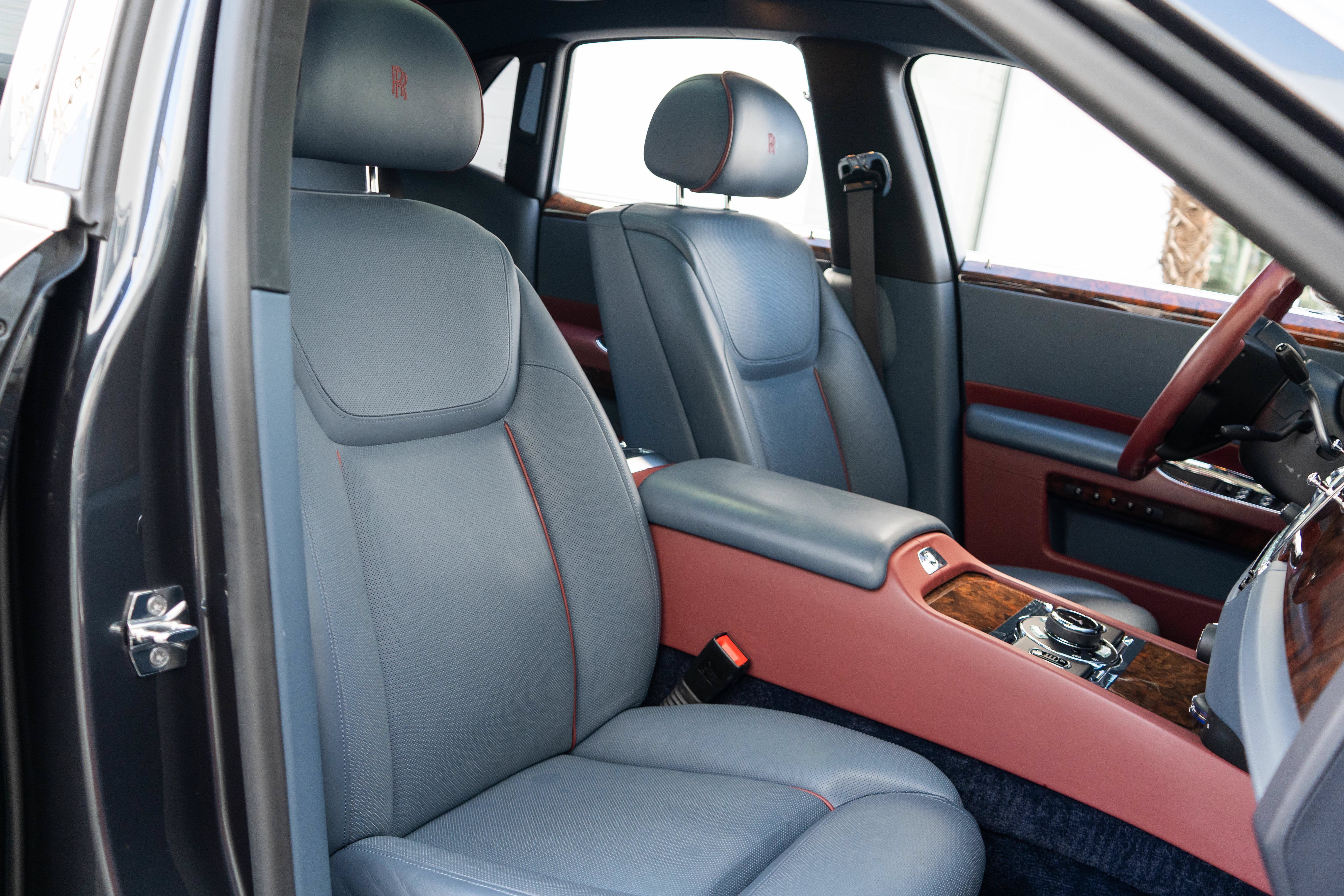 2017 Rolls-Royce Ghost Sedan