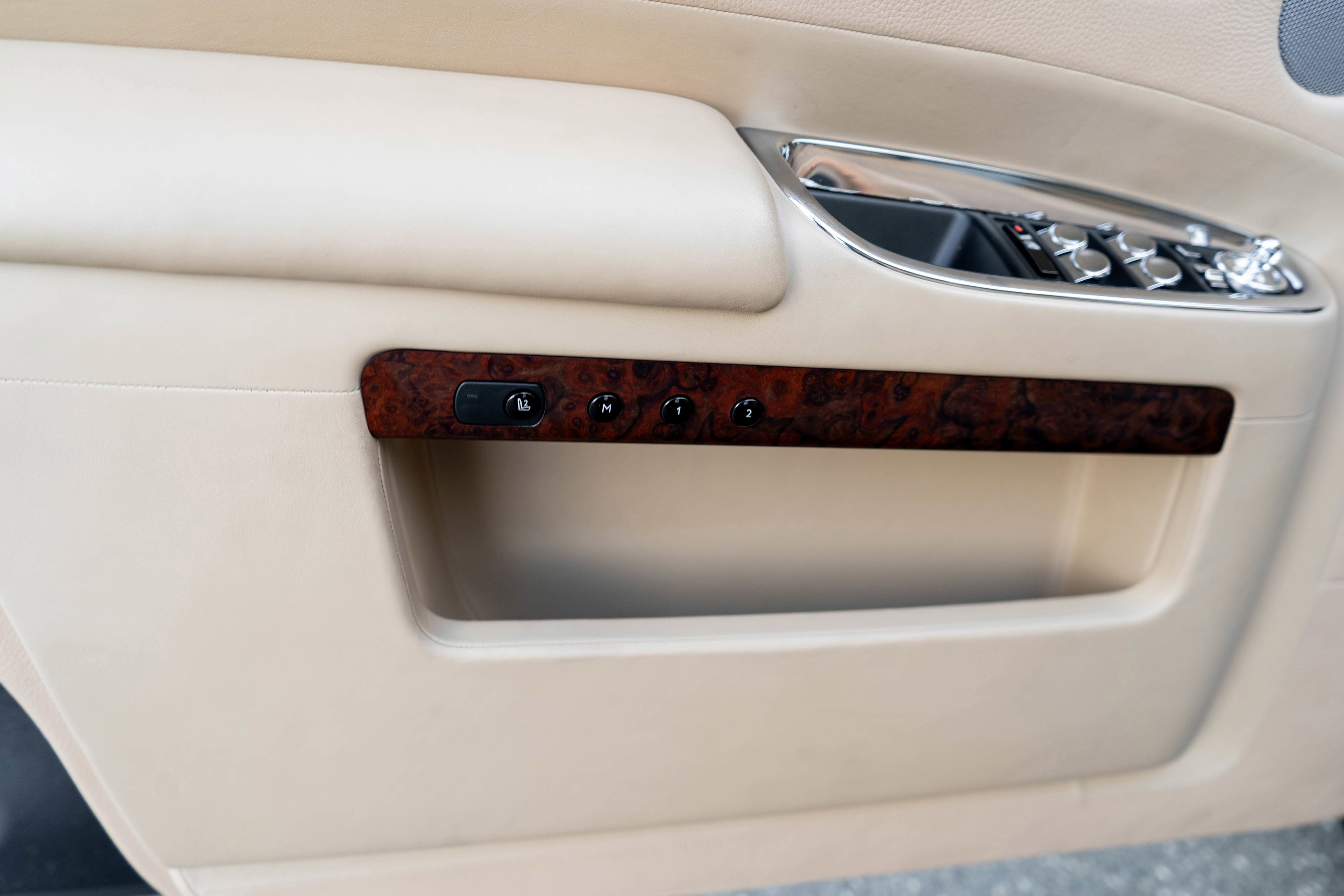 2014 Rolls-Royce Ghost 4dr Sdn
