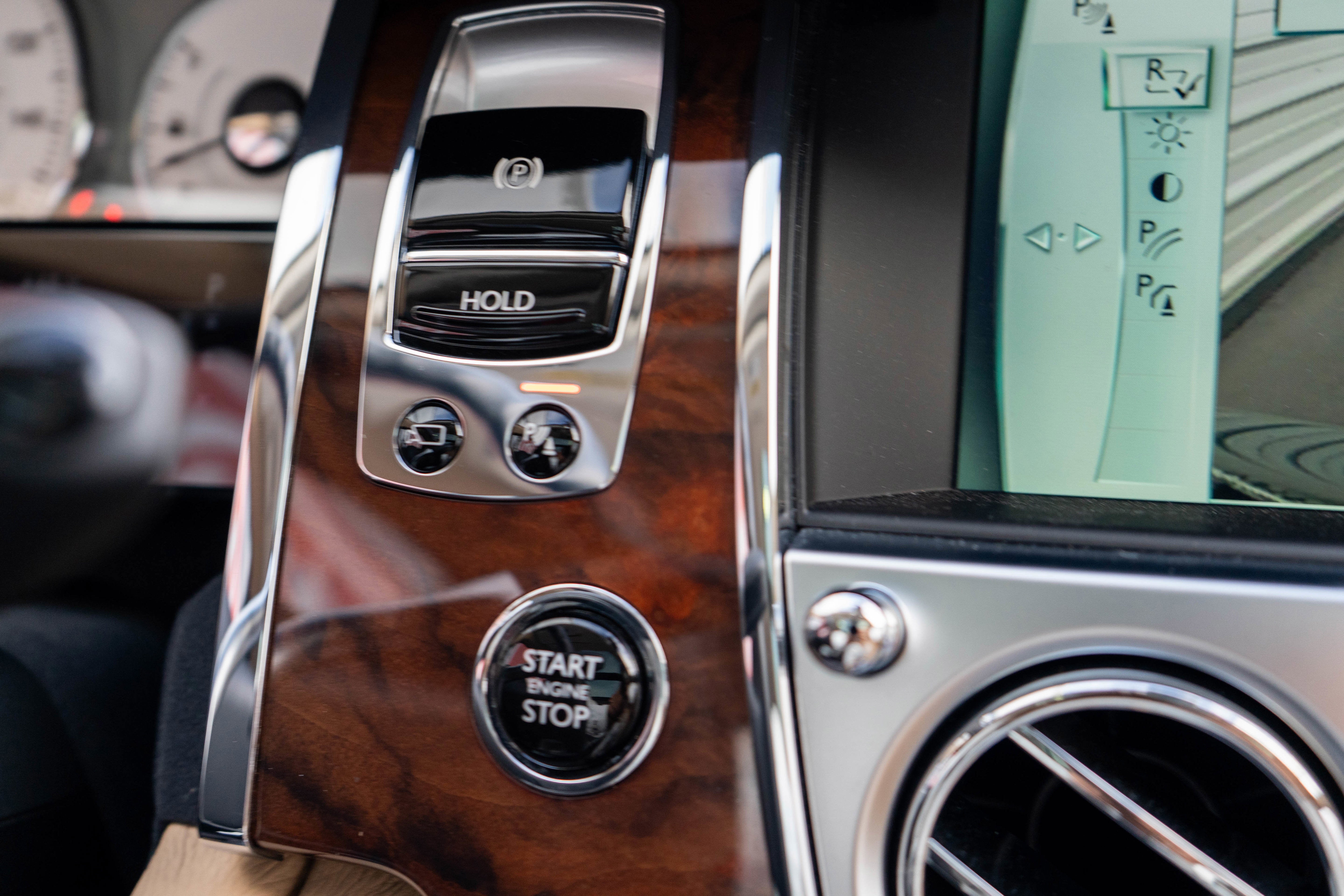 2014 Rolls-Royce Ghost 4dr Sdn