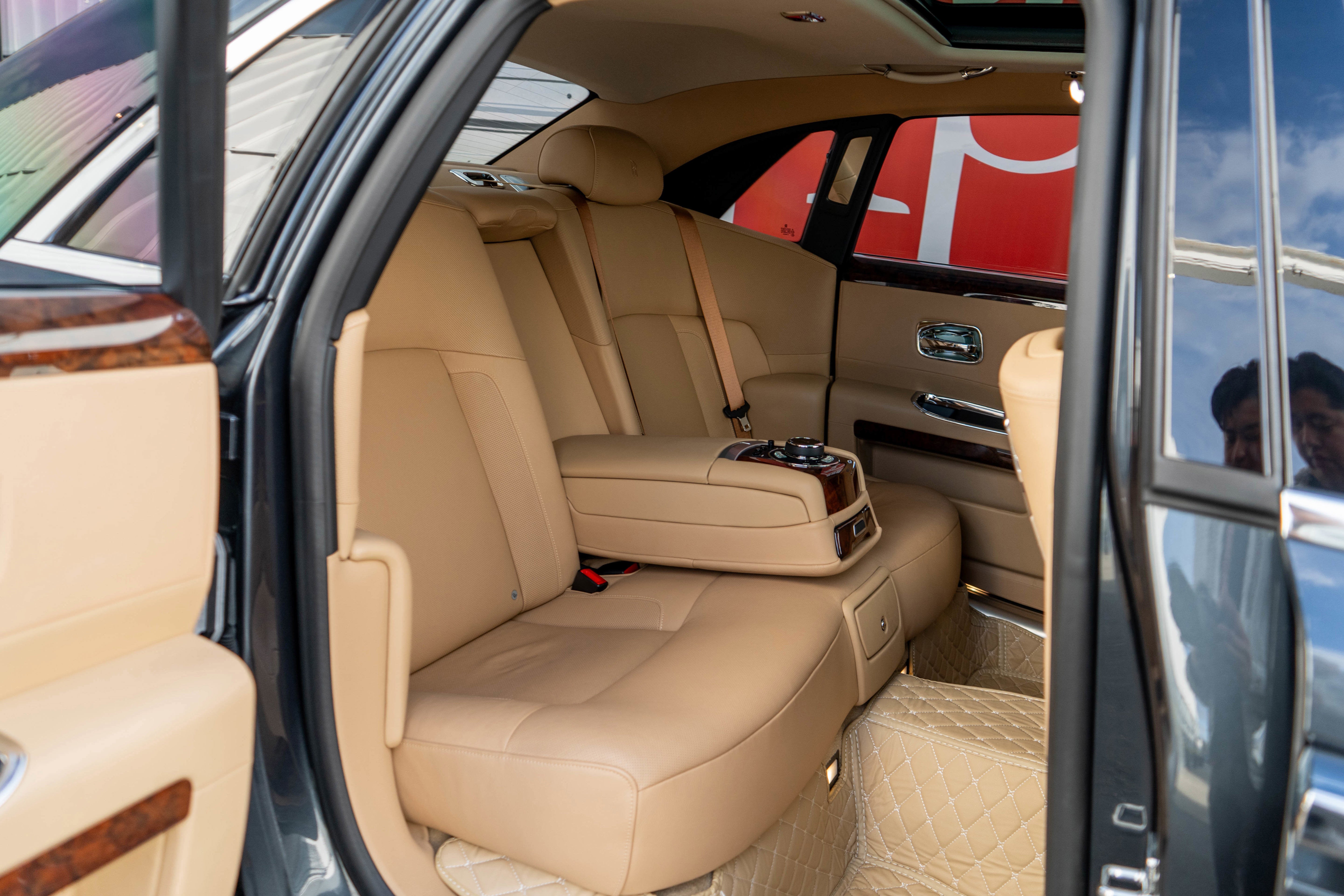 2014 Rolls-Royce Ghost 4dr Sdn