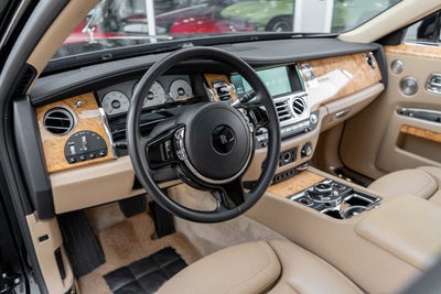 2017 Rolls-Royce Ghost Sedan