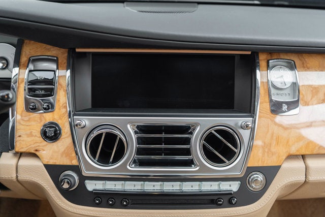 2017 Rolls-Royce Ghost Sedan