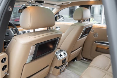 2017 Rolls-Royce Ghost Sedan