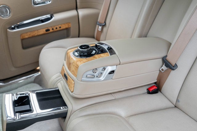 2017 Rolls-Royce Ghost Sedan