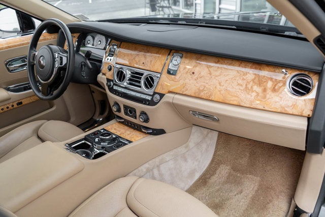 2017 Rolls-Royce Ghost Sedan