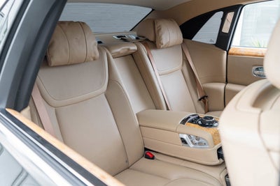 2017 Rolls-Royce Ghost Sedan