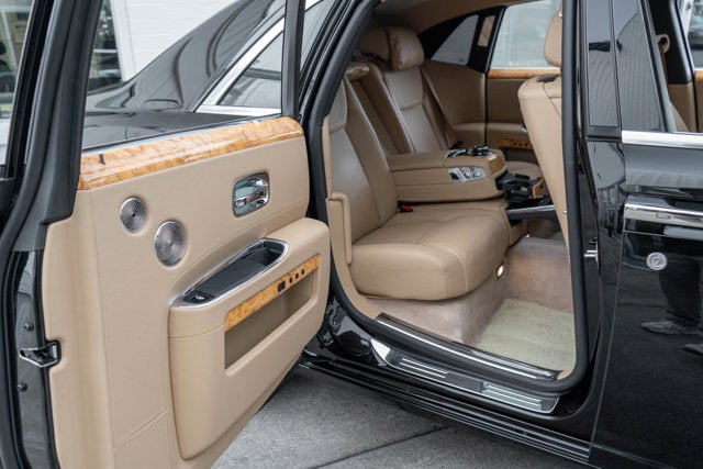 2017 Rolls-Royce Ghost Sedan