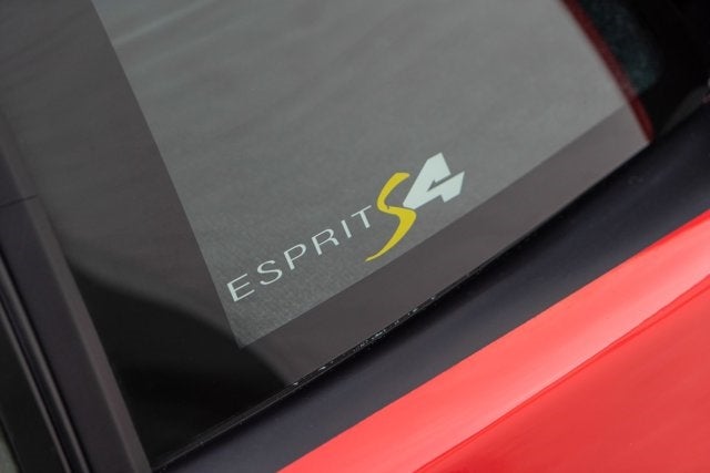 1994 Lotus Esprit S4 Base