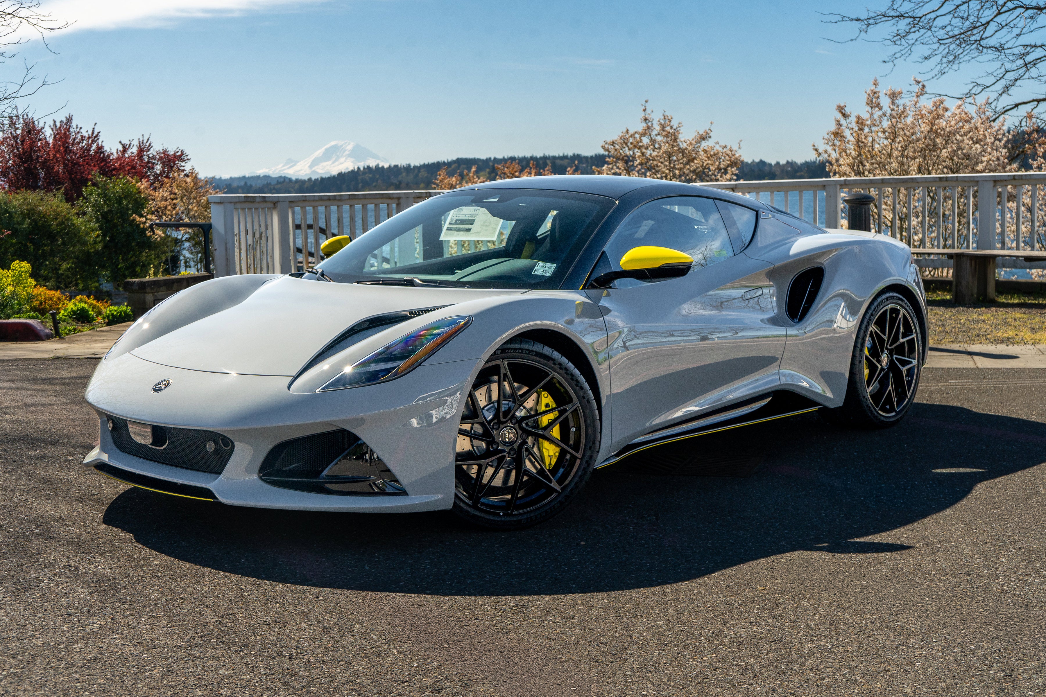 2026 Lotus Emira SE Racing Line