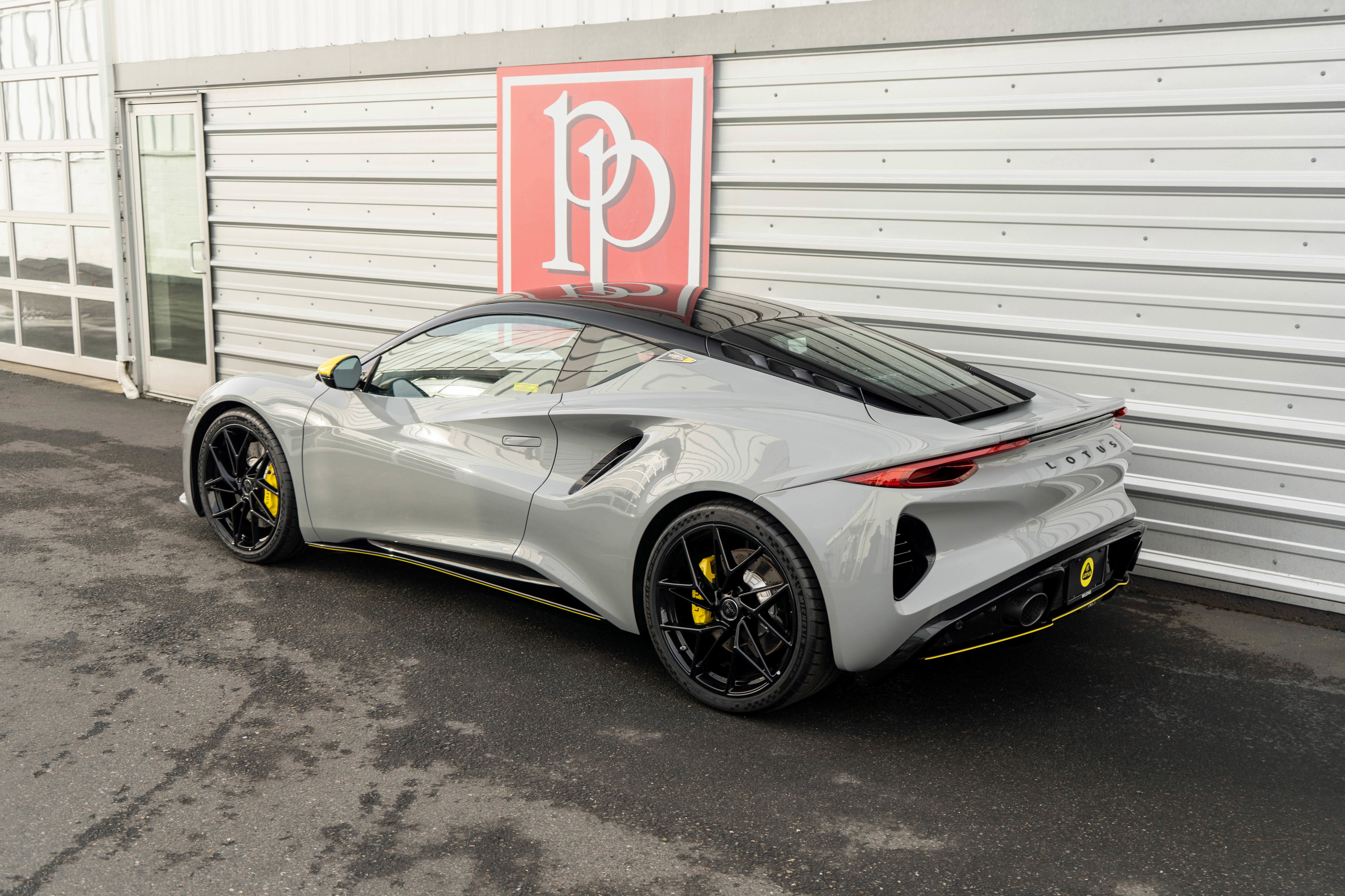 2026 Lotus Emira SE Racing Line
