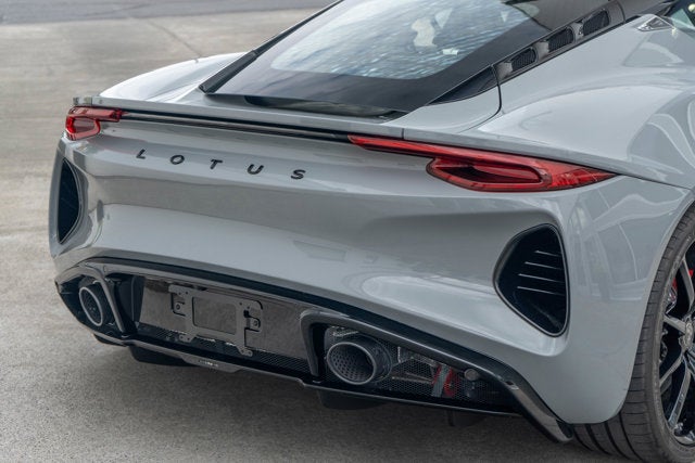 2025 Lotus Emira V6