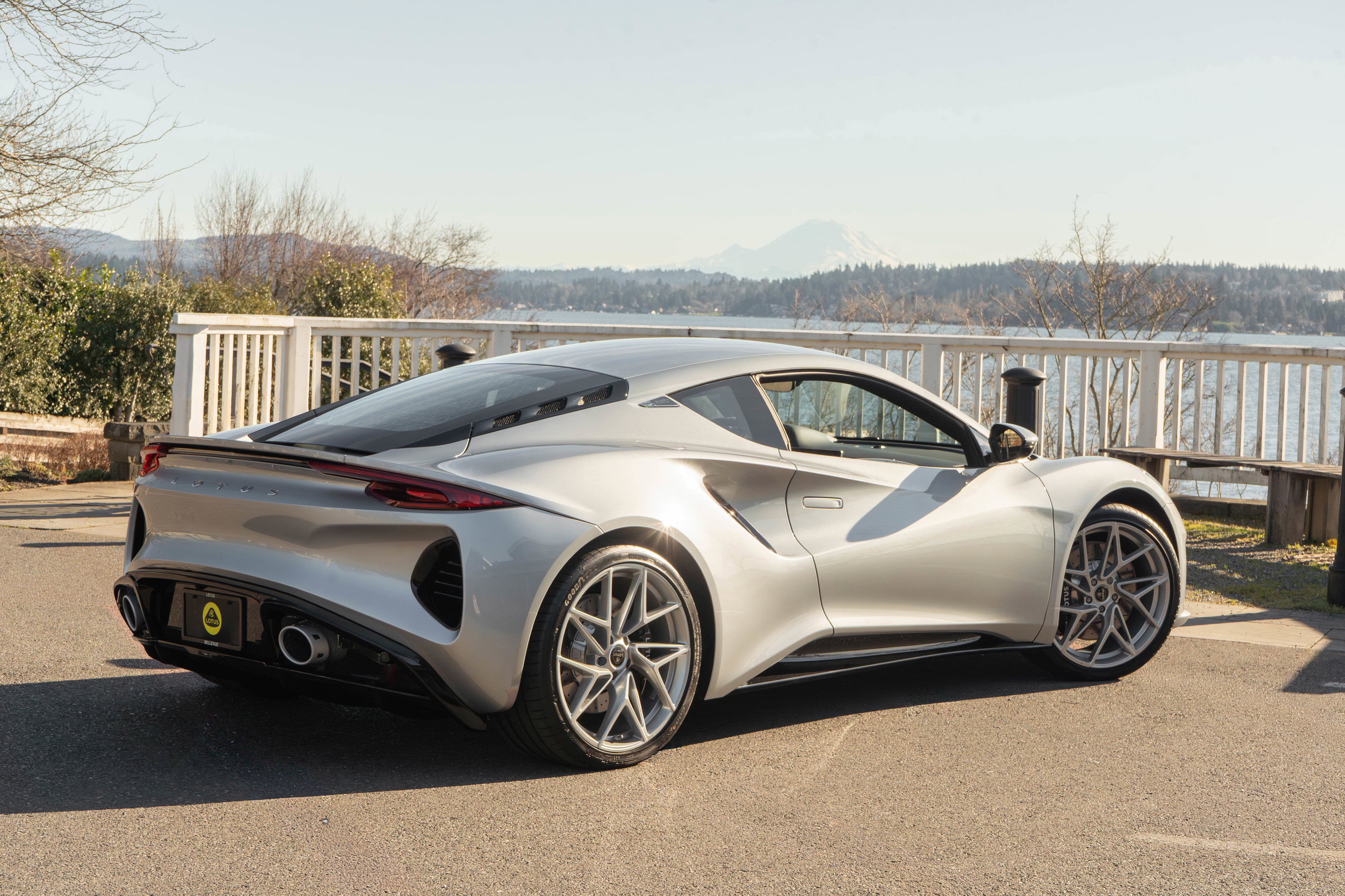 2026 Lotus Emira SE