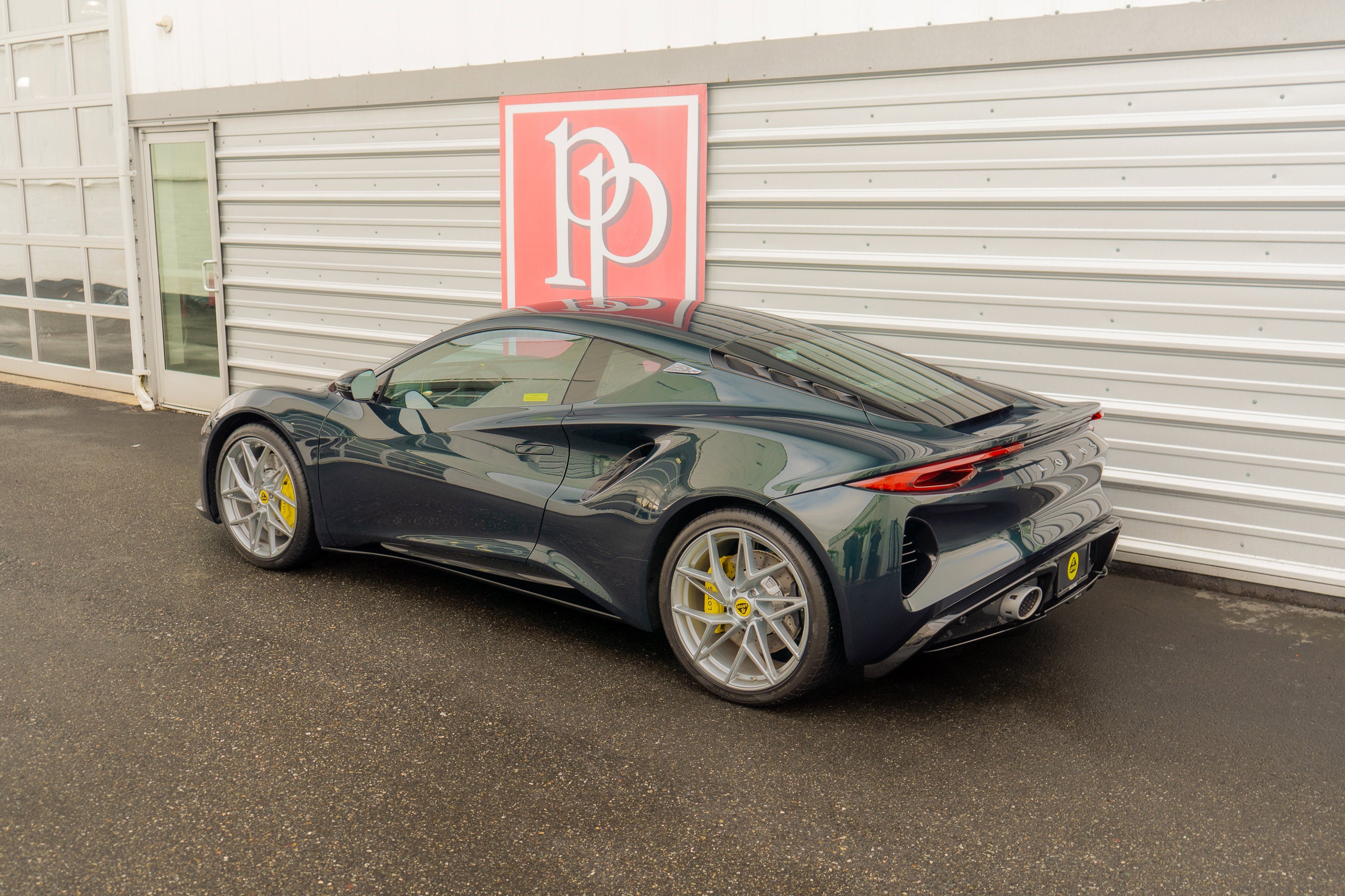 2026 Lotus Emira SE