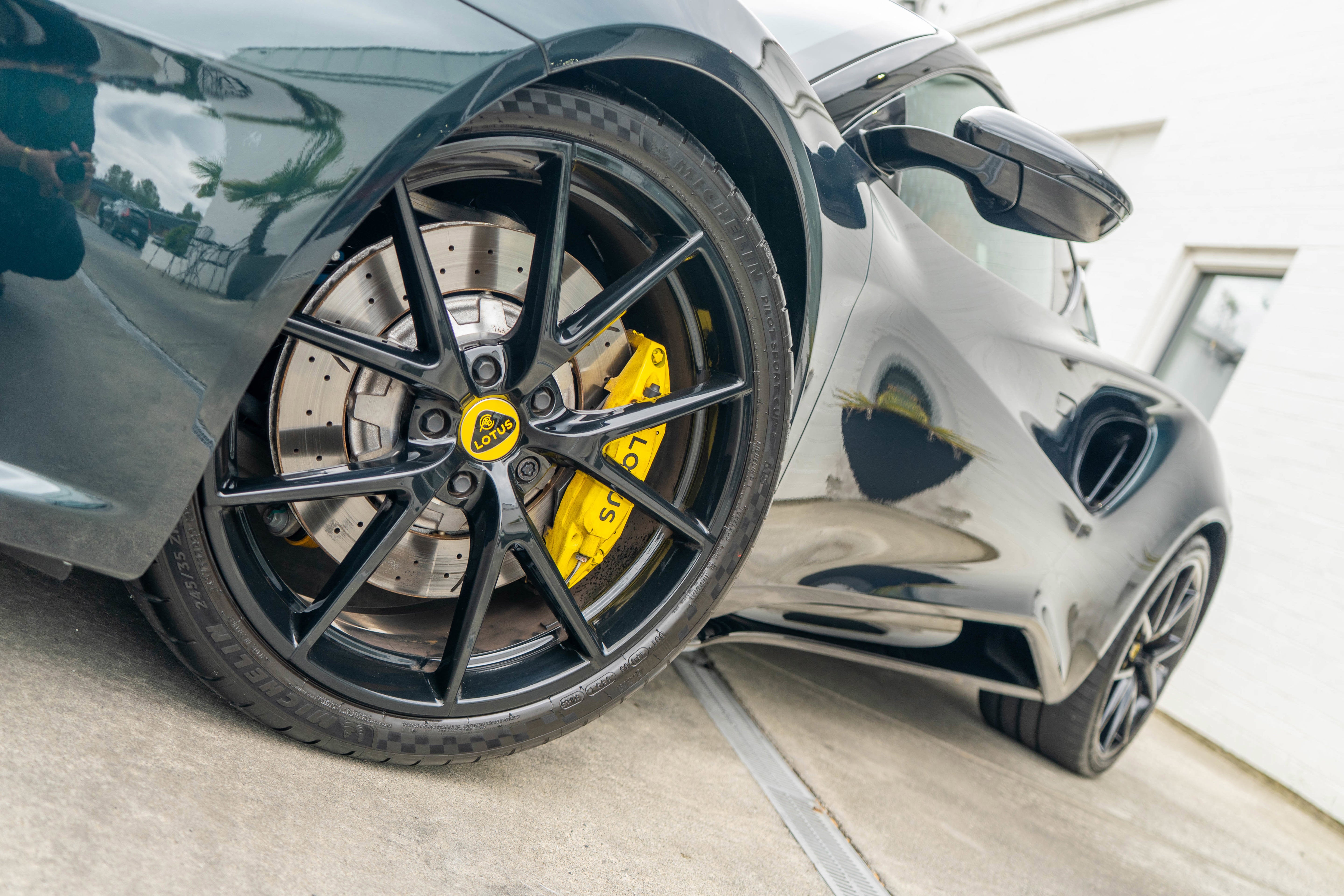 2024 Lotus Emira V6 First Edition